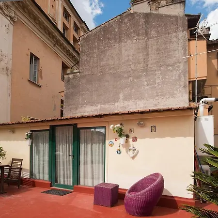 Monti Colosseum Apartment *