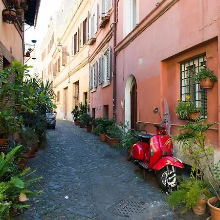 Monti Colosseum Apartment